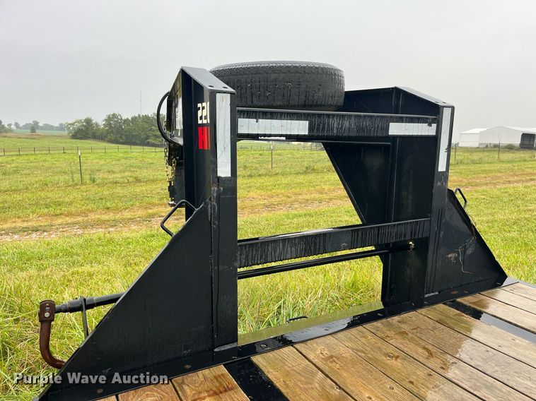 image for item MG9468 2016 Big Tex 22GN-20BK+5MR equipment trailer