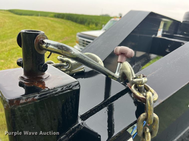 image for item MG9468 2016 Big Tex 22GN-20BK+5MR equipment trailer