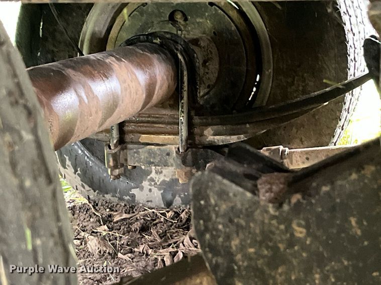 image for item MG9468 2016 Big Tex 22GN-20BK+5MR equipment trailer