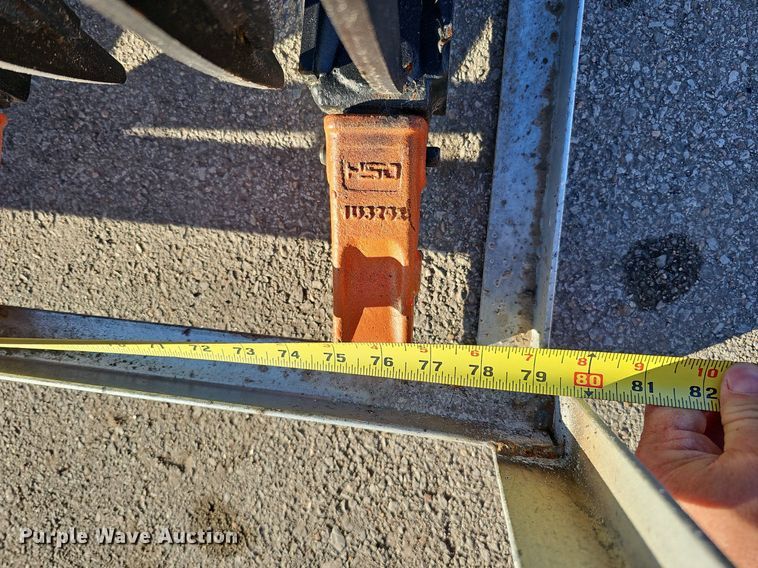 image for item MH9340 2023  78" W skid steer grapple bucket