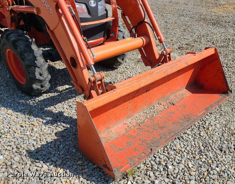 image for item MJ9319 2014 Kubota MX5200D  MFWD tractor