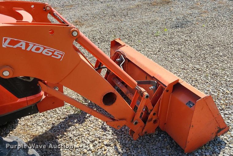 image for item MJ9319 2014 Kubota MX5200D  MFWD tractor