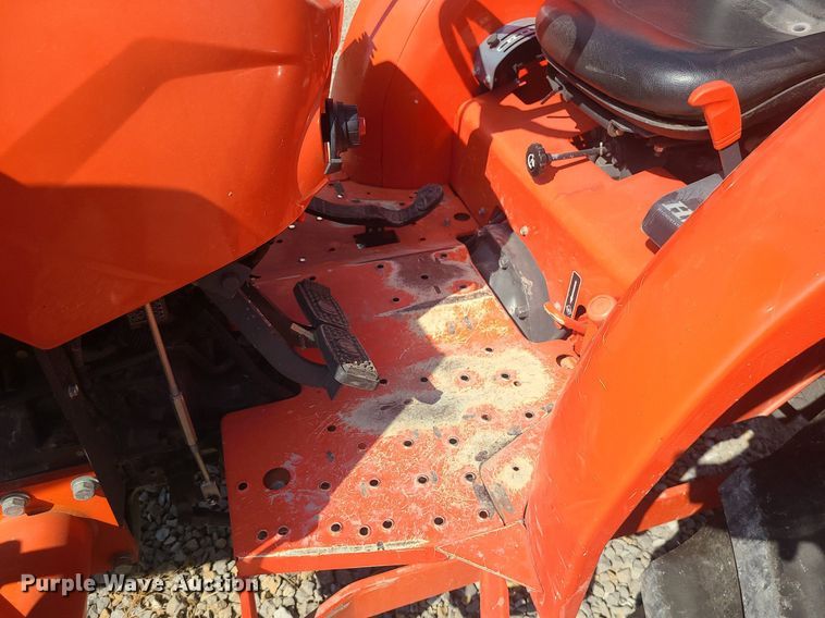 image for item MJ9319 2014 Kubota MX5200D  MFWD tractor