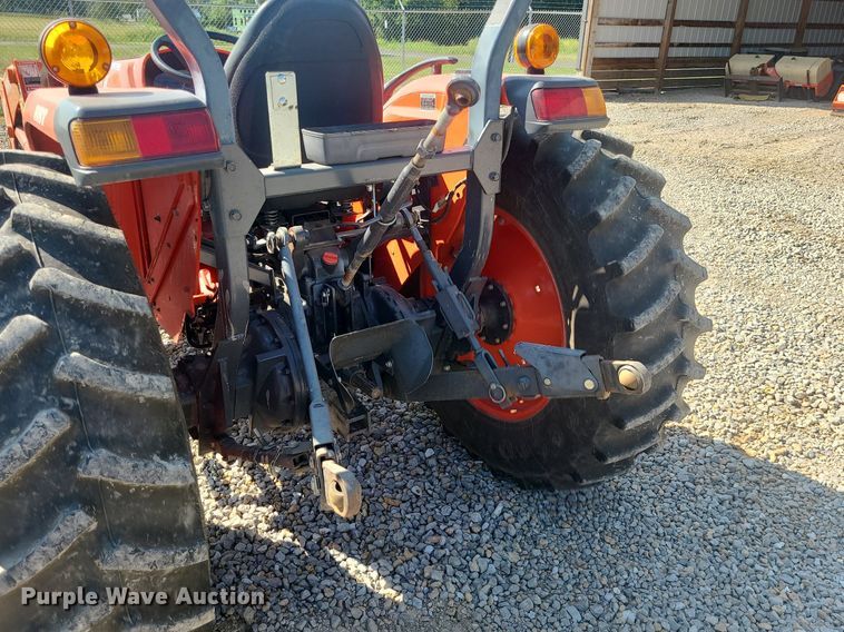 image for item MJ9319 2014 Kubota MX5200D  MFWD tractor