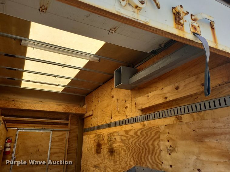 image for item MJ9333 2017 Ford E350 Super Duty  box truck