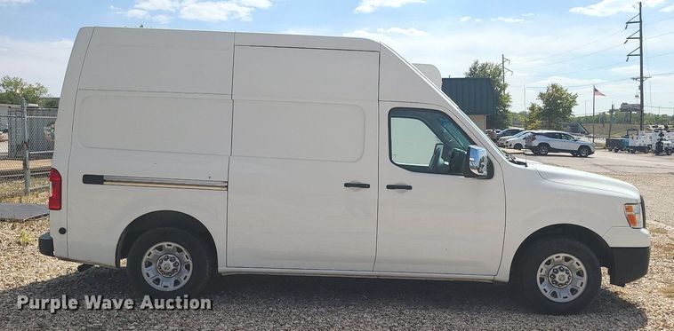 image for item MJ9334 2018 Nissan NV2500  van