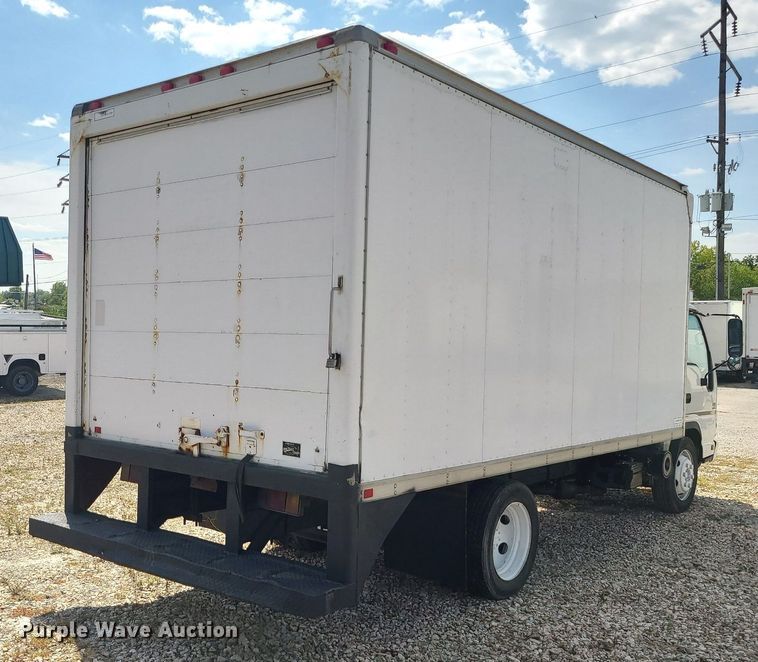 image for item MJ9335 2007 Chevrolet  W4500 box truck