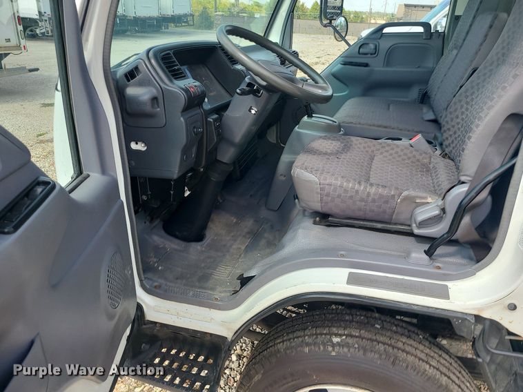 image for item MJ9335 2007 Chevrolet  W4500 box truck