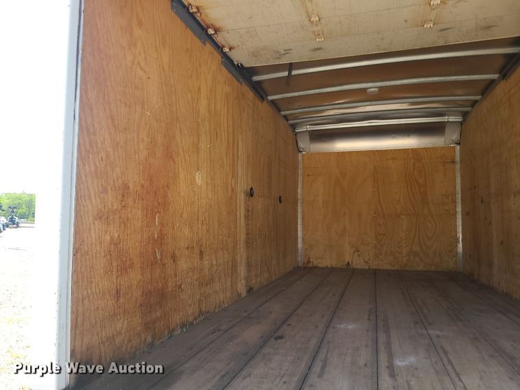 image for item MJ9335 2007 Chevrolet  W4500 box truck