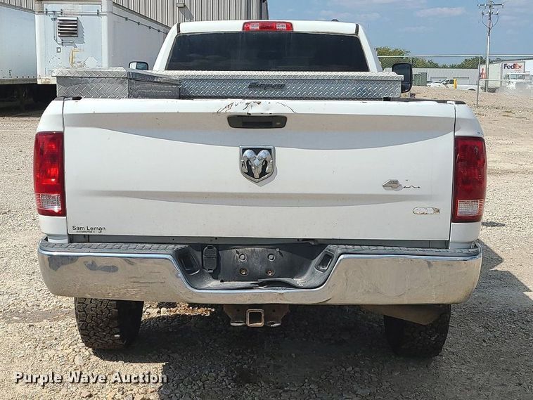 image for item MJ9337 2012 Dodge Ram 2500  Crew Cab pickup truck