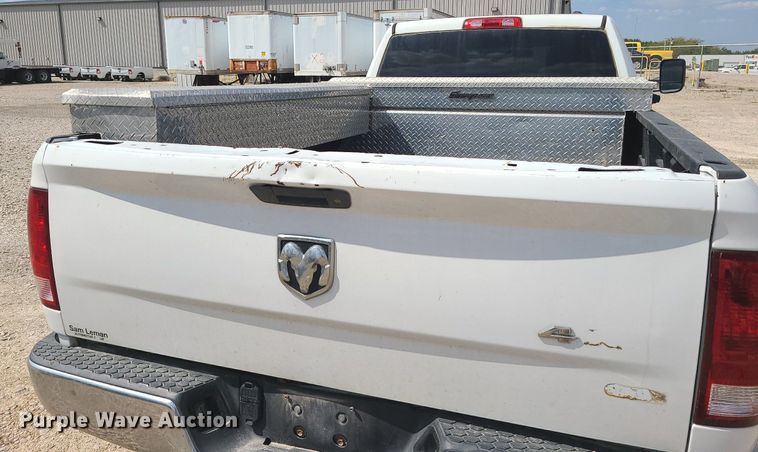 image for item MJ9337 2012 Dodge Ram 2500  Crew Cab pickup truck