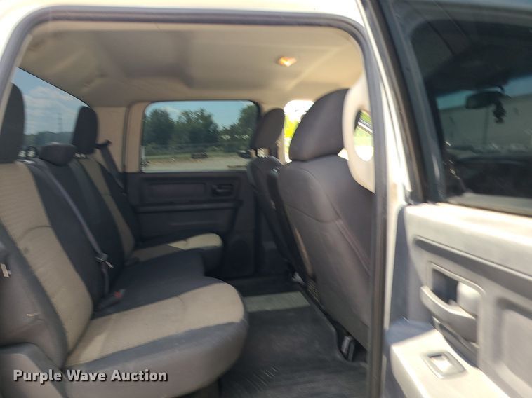 image for item MJ9337 2012 Dodge Ram 2500  Crew Cab pickup truck