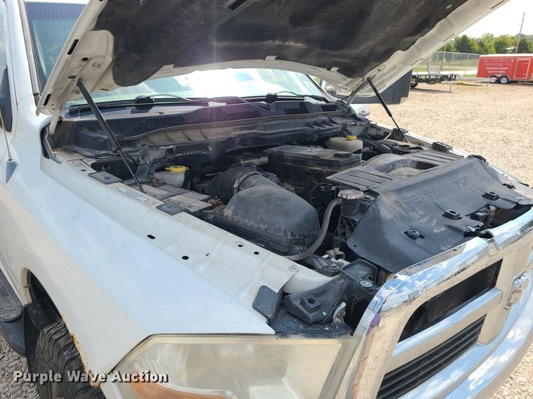 image for item MJ9337 2012 Dodge Ram 2500  Crew Cab pickup truck