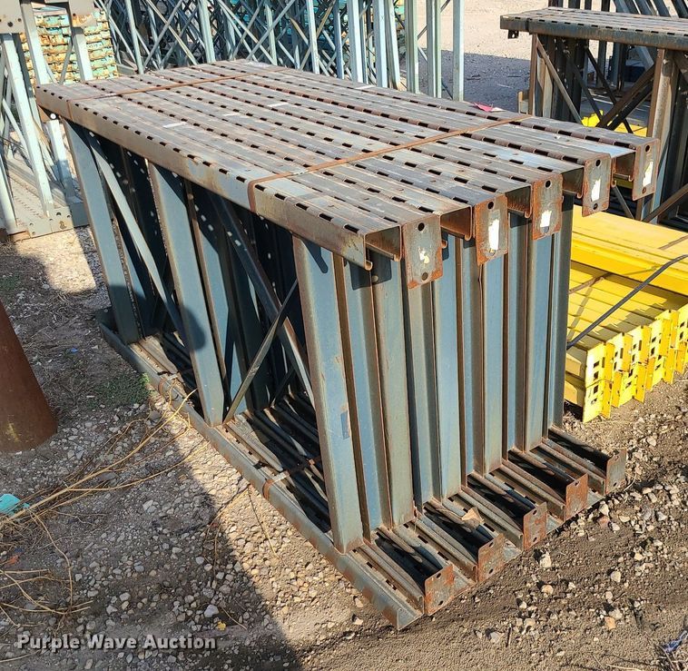 image for item MJ9345 Pallet racking