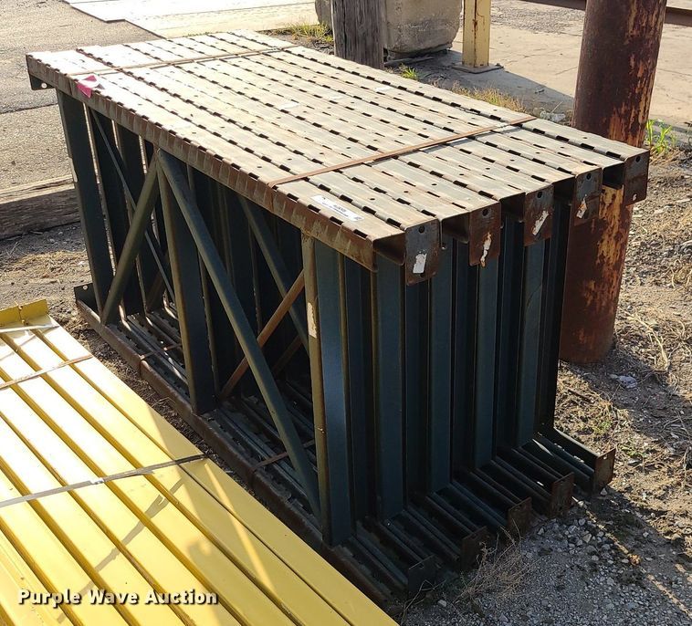 image for item MJ9345 Pallet racking