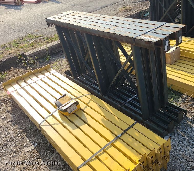 image for item MJ9346 Pallet racking