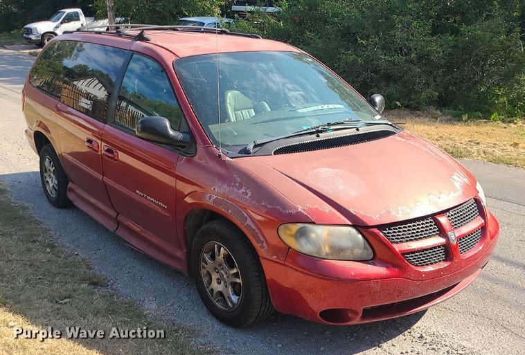 image for item MJ9351 2003 Dodge Grand Caravan EX  handicap accessible van