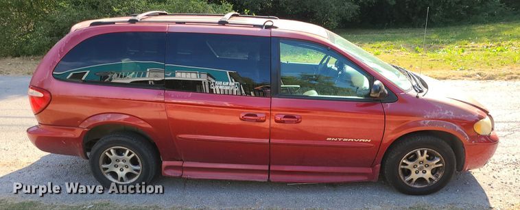 image for item MJ9351 2003 Dodge Grand Caravan EX  handicap accessible van