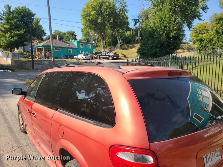 image for item MJ9351 2003 Dodge Grand Caravan EX  handicap accessible van