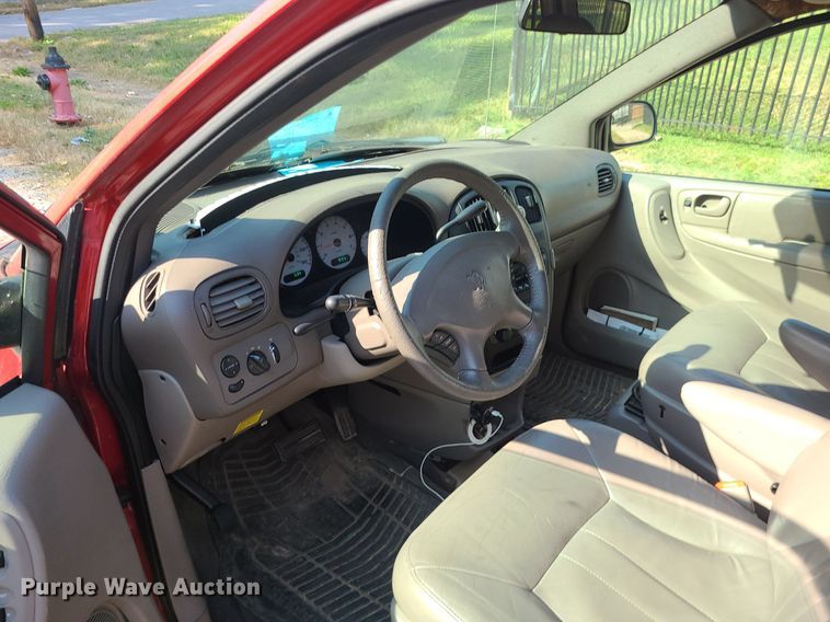 image for item MJ9351 2003 Dodge Grand Caravan EX  handicap accessible van