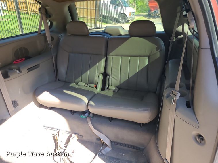 image for item MJ9351 2003 Dodge Grand Caravan EX  handicap accessible van