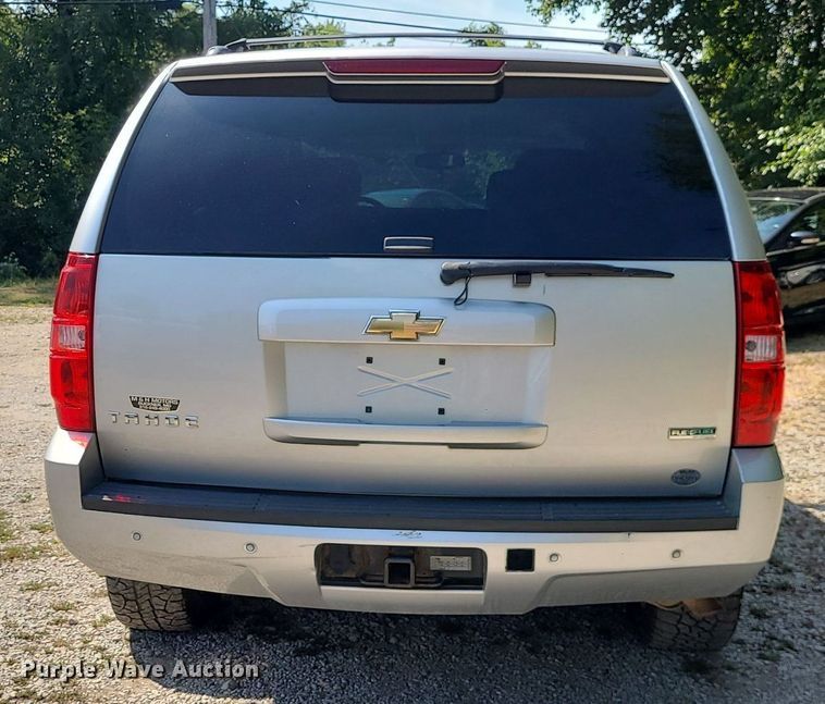 image for item MJ9354 2010 Chevrolet Tahoe  SUV