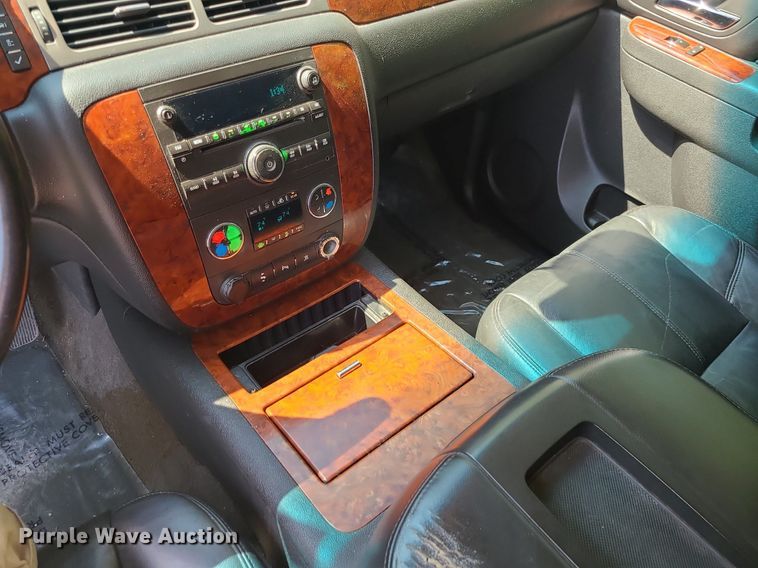 image for item MJ9354 2010 Chevrolet Tahoe  SUV