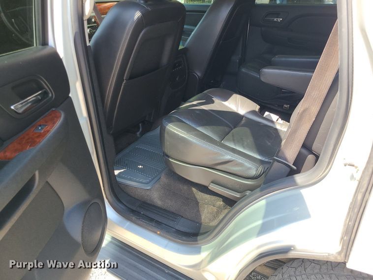 image for item MJ9354 2010 Chevrolet Tahoe  SUV