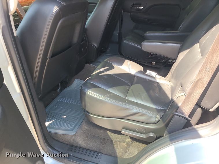 image for item MJ9354 2010 Chevrolet Tahoe  SUV