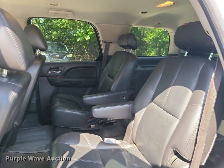 image for item MJ9354 2010 Chevrolet Tahoe  SUV