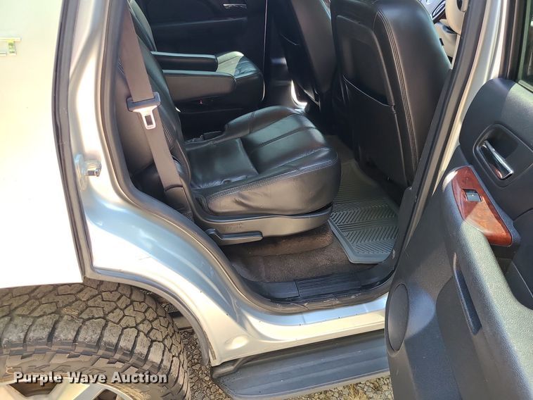 image for item MJ9354 2010 Chevrolet Tahoe  SUV