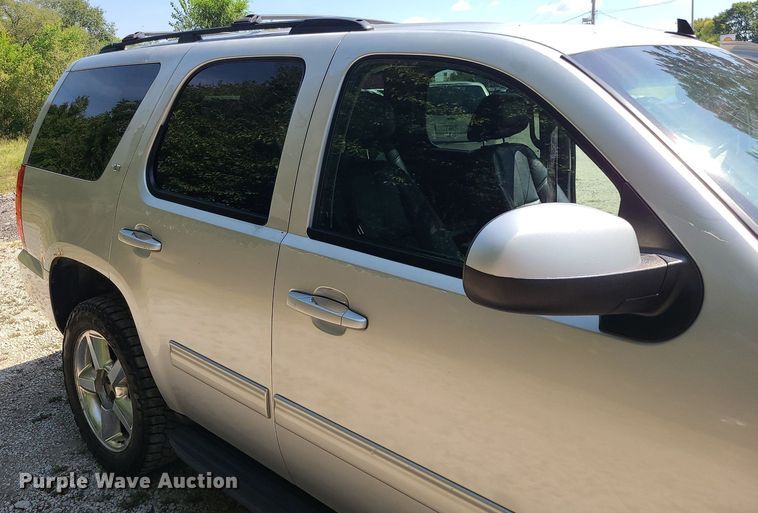image for item MJ9354 2010 Chevrolet Tahoe  SUV