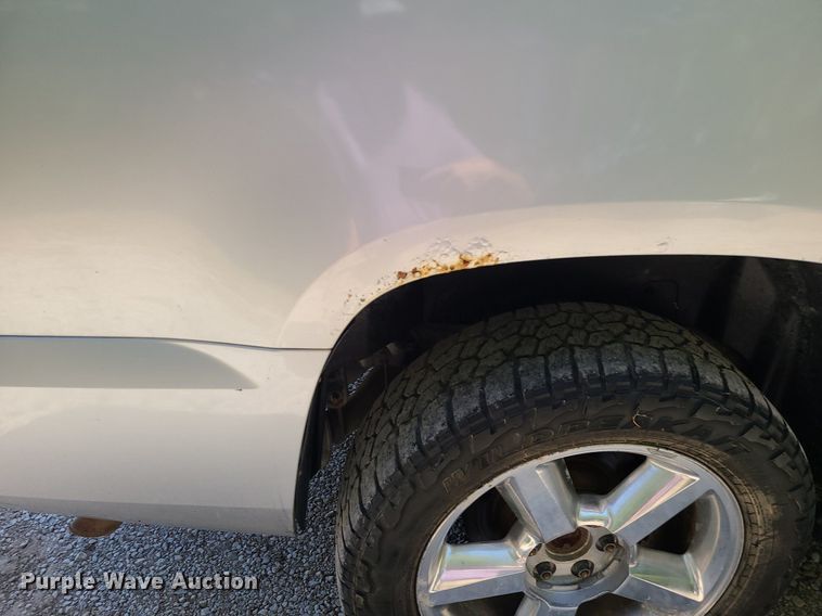 image for item MJ9354 2010 Chevrolet Tahoe  SUV