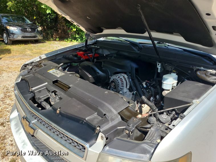 image for item MJ9354 2010 Chevrolet Tahoe  SUV