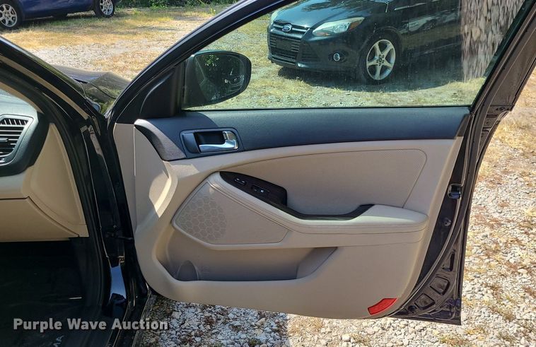 image for item MJ9356 2015 Kia Optima