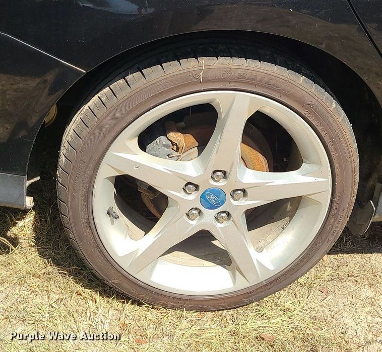 image for item MJ9357 2014 Ford Focus