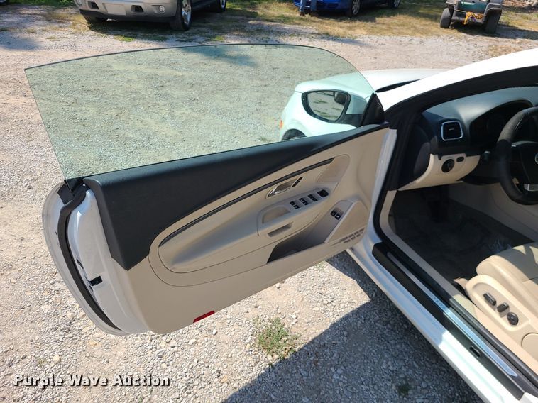 image for item MJ9358 2009 Volkswagen  Eos 