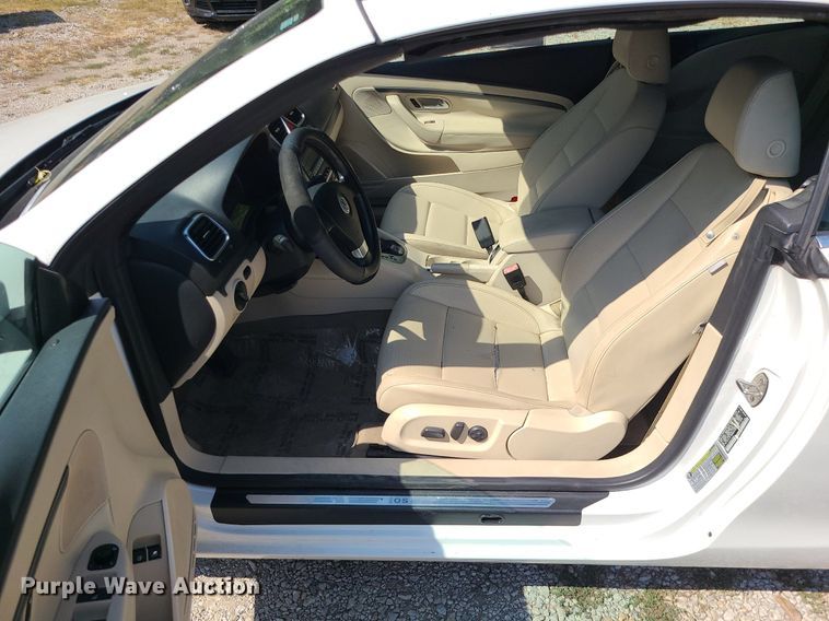 image for item MJ9358 2009 Volkswagen  Eos 