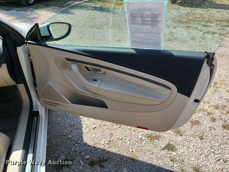 image for item MJ9358 2009 Volkswagen  Eos 