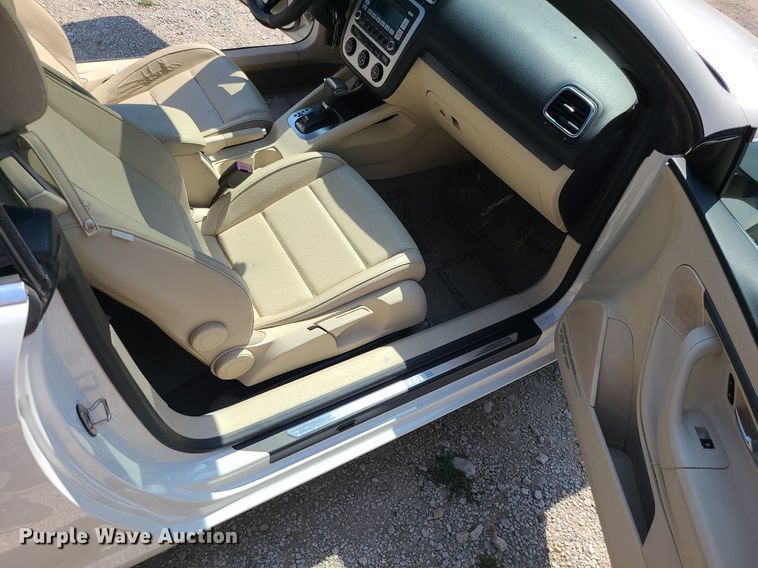 image for item MJ9358 2009 Volkswagen  Eos 