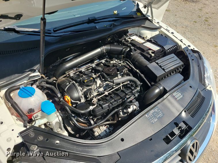 image for item MJ9358 2009 Volkswagen  Eos 