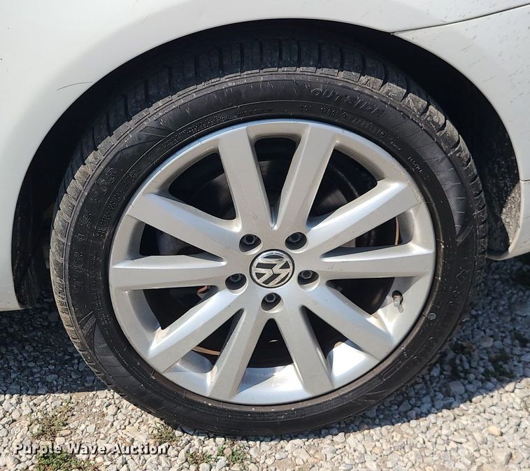 image for item MJ9358 2009 Volkswagen  Eos 