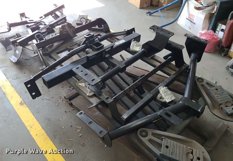 image for item MJ9362 (10) receiver hitches