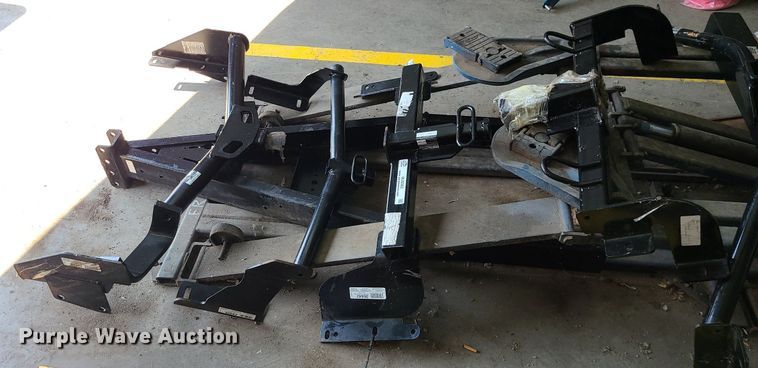 image for item MJ9362 (10) receiver hitches