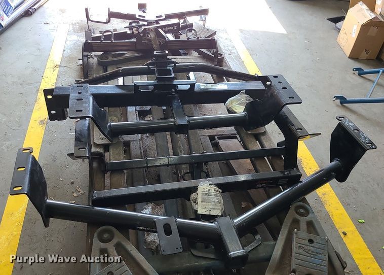 image for item MJ9362 (10) receiver hitches