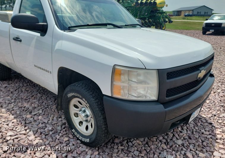 image for item ML9510 2008 Chevrolet Silverado 1500  pickup truck