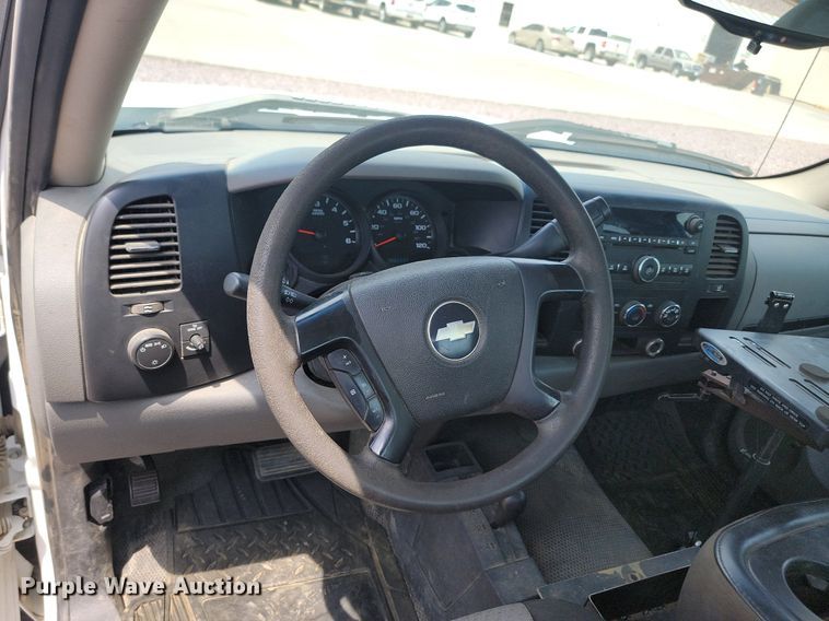 image for item ML9510 2008 Chevrolet Silverado 1500  pickup truck
