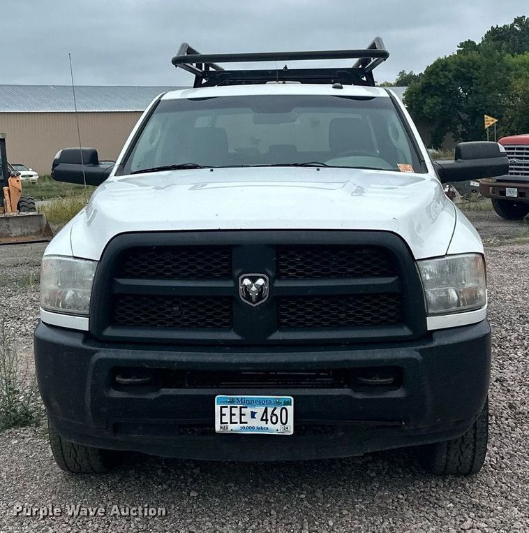 image for item MQ9395 2013 Dodge Ram 2500  Crew Cab pickup truck