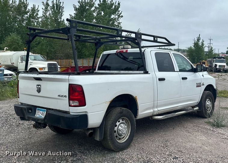 image for item MQ9395 2013 Dodge Ram 2500  Crew Cab pickup truck