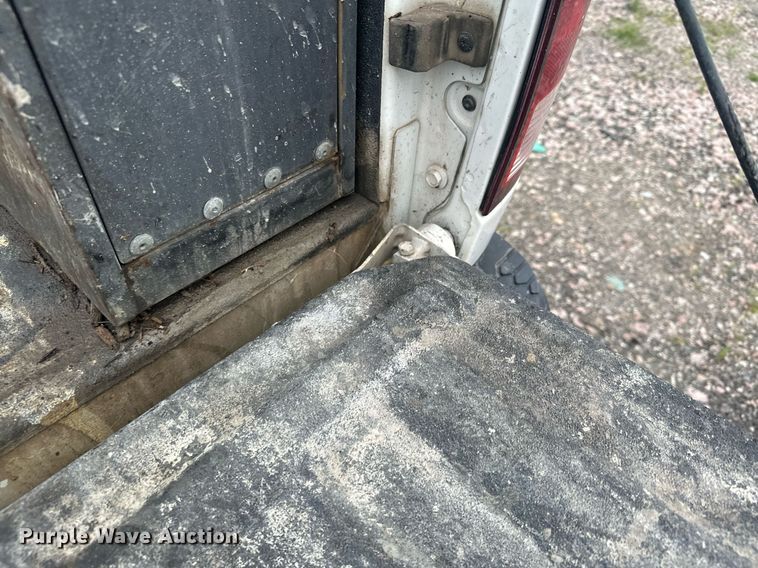 image for item MQ9395 2013 Dodge Ram 2500  Crew Cab pickup truck